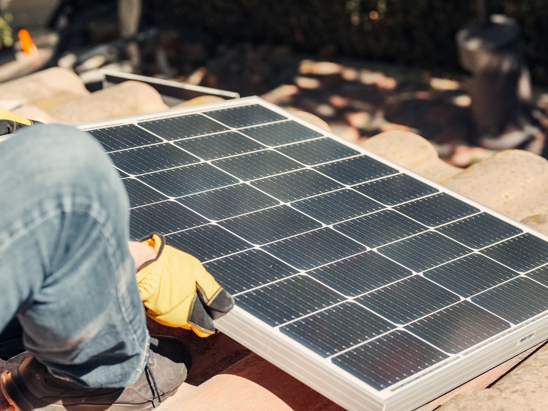 Solar Energy Storage: The Role of Batteries